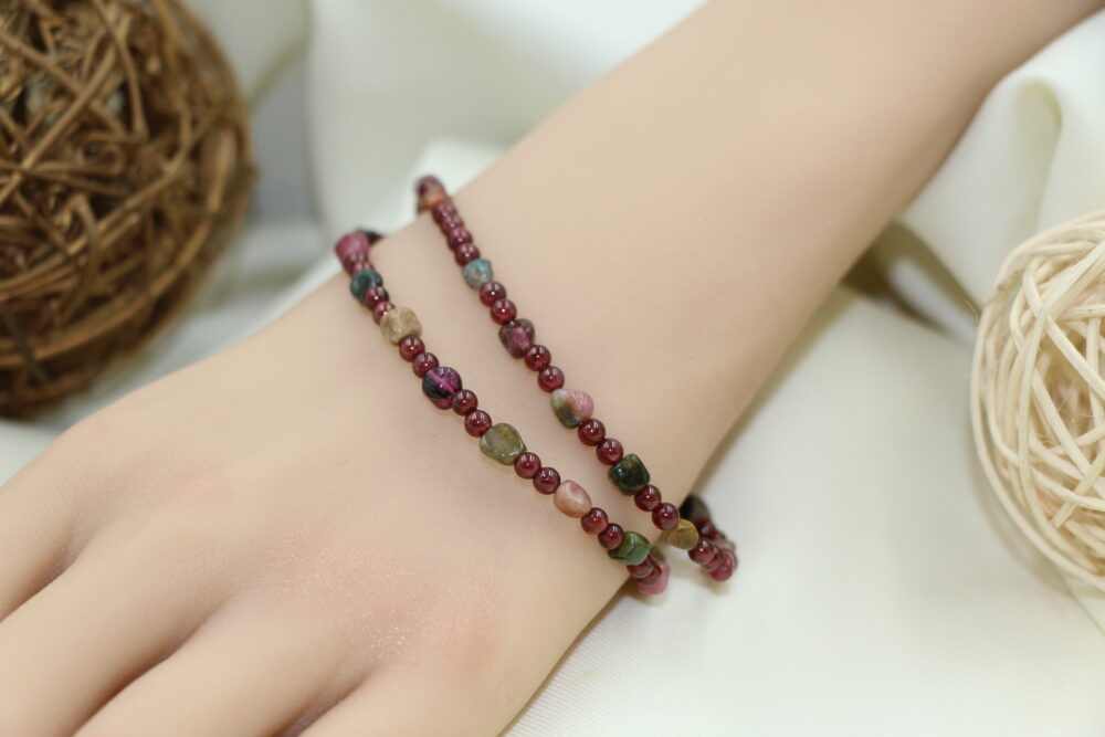 IMG_0584 紅碧壐、石榴石雙圈手串