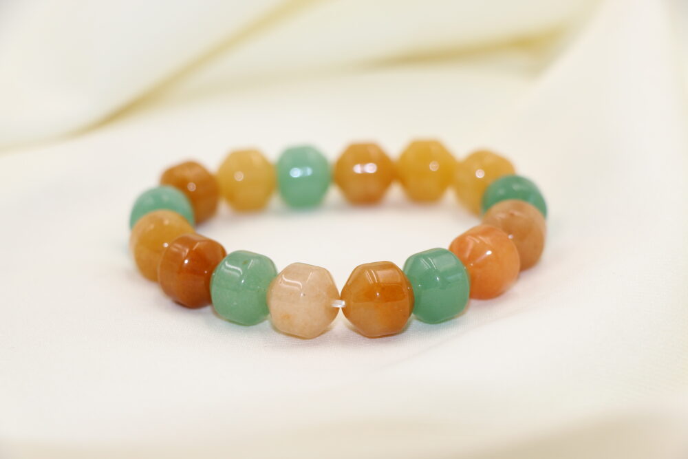 IMG_0747 三彩東菱玉手串